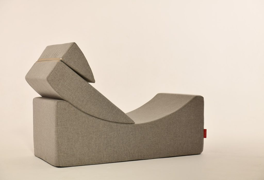 20094742-furniture-5966893_1280
